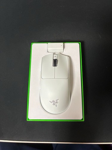 Mouse da gioco Razer Viper V3 Pro White Edition usato/testato