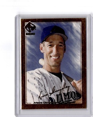 2000 Pacific Private Stock #6 Luis Gonzalez Gold Portraits #/99