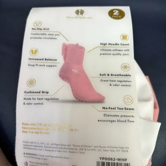 House Of Harlow 2Pk Grippy Yoga-Barre Socks w/Bow No Slip 1 Sz Fits Most Whi/Pnk