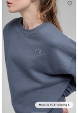 Alo Accolade Crew Neck Pullover NWT Bluestone Xxs