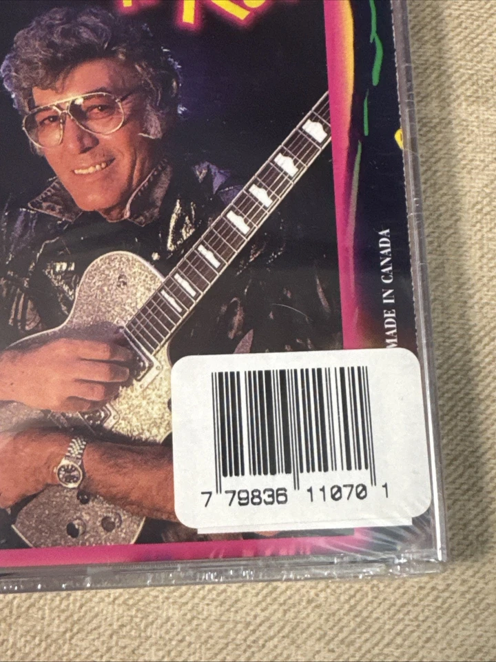 ROOTS OF ROCK N ROLL CARL PERKINS CD T3926 - Image 4 of 4