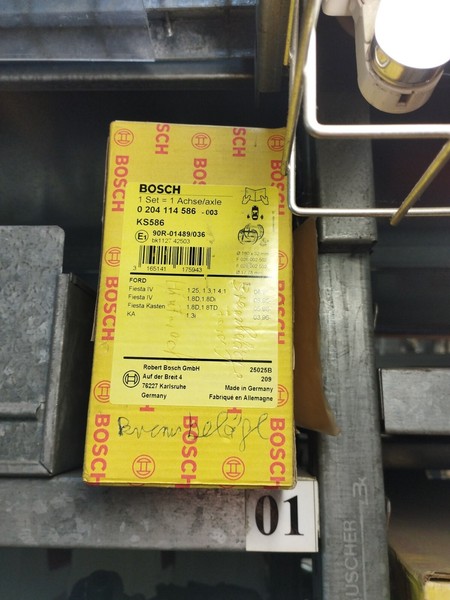Bosch Bremsbackensatz KIT Superpro 0 204 114 586 FüR Ford Fiesta KA RB 4 Van 16V-image