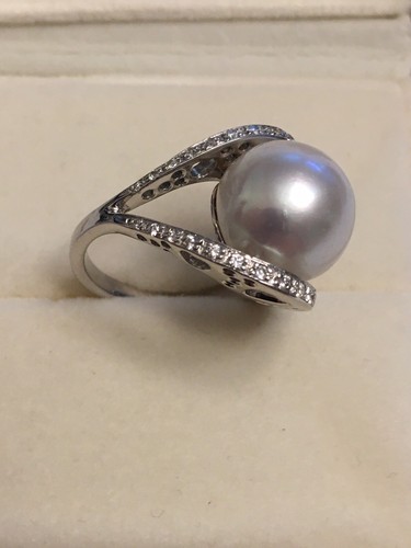 Anello con Perla Australiana e Brillanti - Oro Bianco 18k - Foto 7 di 11