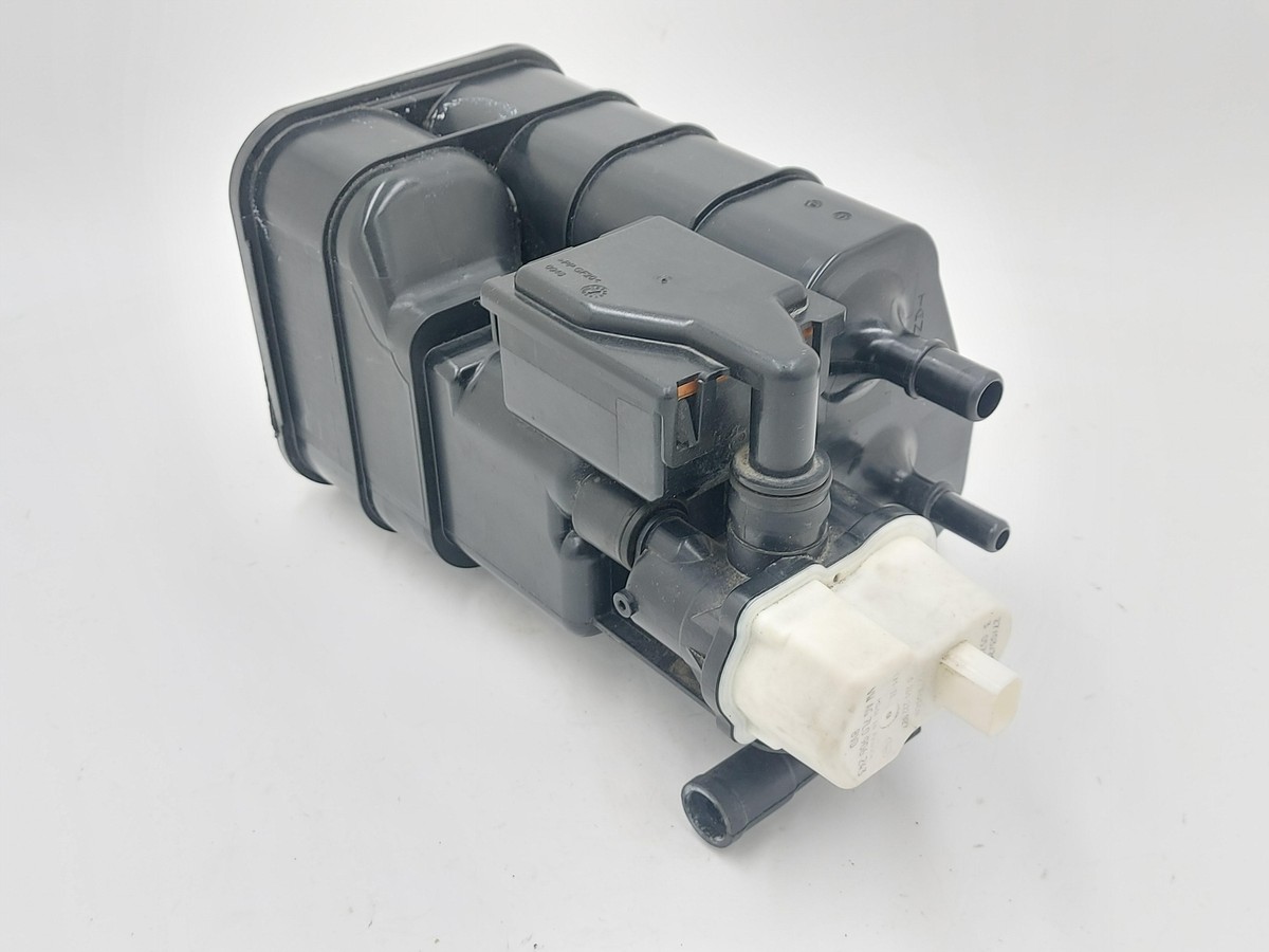14-19 PORSCHE CAYMAN 718 982 EVAPORATOR CHARCOAL CANISTER