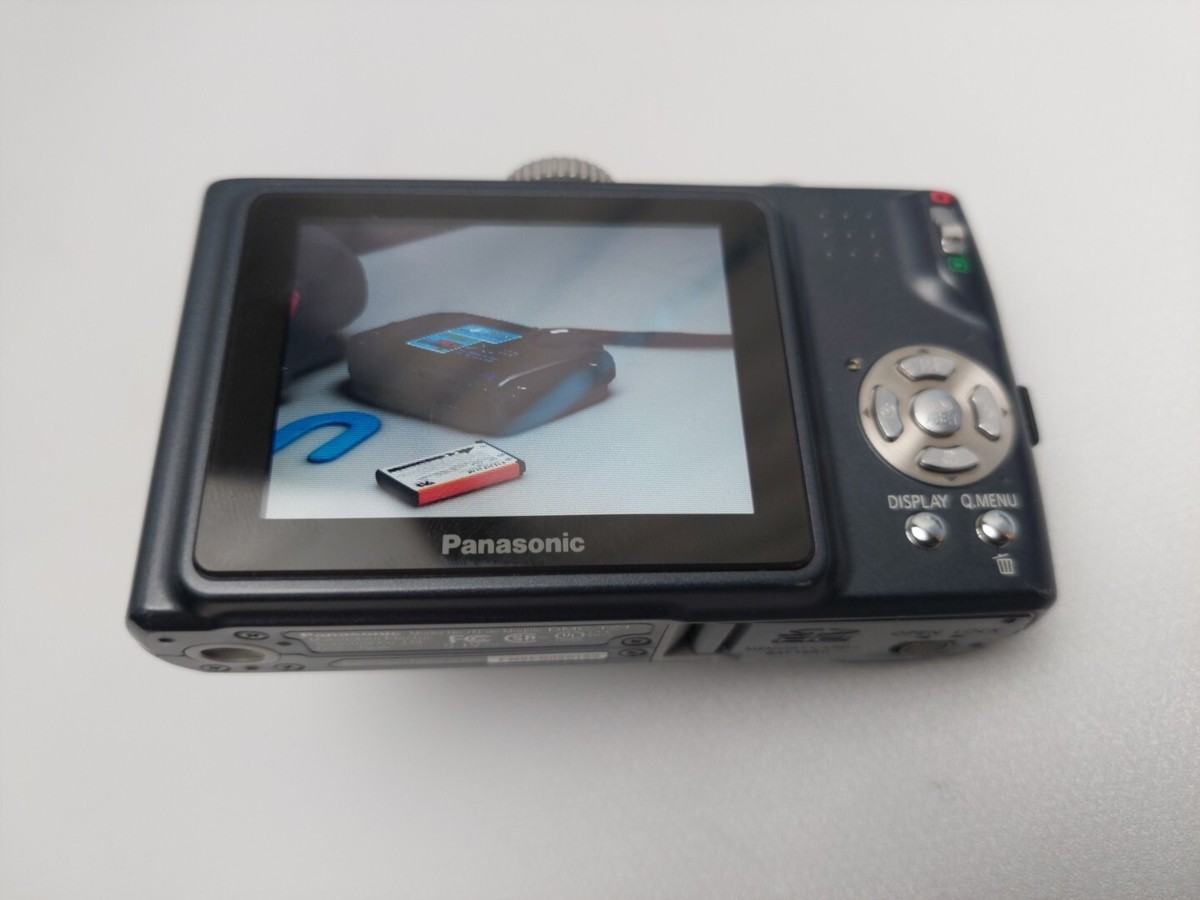 Panasonic Lumix Digital Camera DMC-TZ4 8.1MP 10X Optical Panasonic Lumix Digital Camera DMC-TZ4 8.1MP 10X Optical
