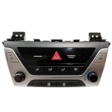 OEM A/C Heater Climate Control Switch Unit Hyundai Elantra 17 18 / 97250-F20604X