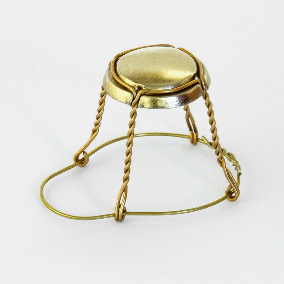 - SENZA MARCA/GENERICO – N°100 GABBIETTE CAPPELLOTTO ORO FILO ORO PER TAPPO SPUMANTE CHAMPAGNE