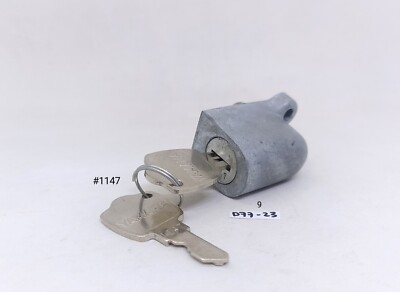 NOS STEERING LOCK YAMAHA YL2 YB100 L2C YA6 L5T GS6 RS100 HS1 #1147 137-23480-00