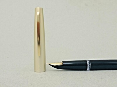 PILOT  Super 200V  Fountain Pen 14K EF  Nib Vintage Excellent Rare 1960s
