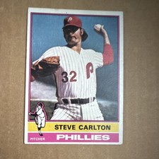 Topps 1975 Base Set #355 Steve Carlton Philadelphia Phillies MLB Baseball