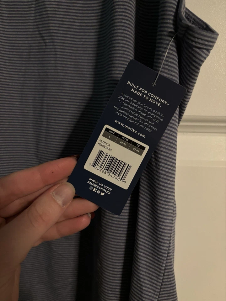 Top sin mangas Marika Activewear, talla L, poliéster nuevo con etiquetas azul blanco a rayas Foto 2 de 4