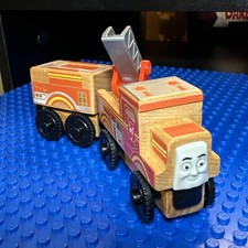 Thomas Friends Wooden Railway FLYNN Train Fire Engine Car And Tender Wood