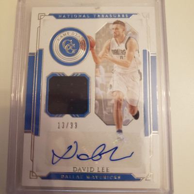 2020-21 National Treasures David Lee Dallas Mavericks Game Gear Game-worn Auto
