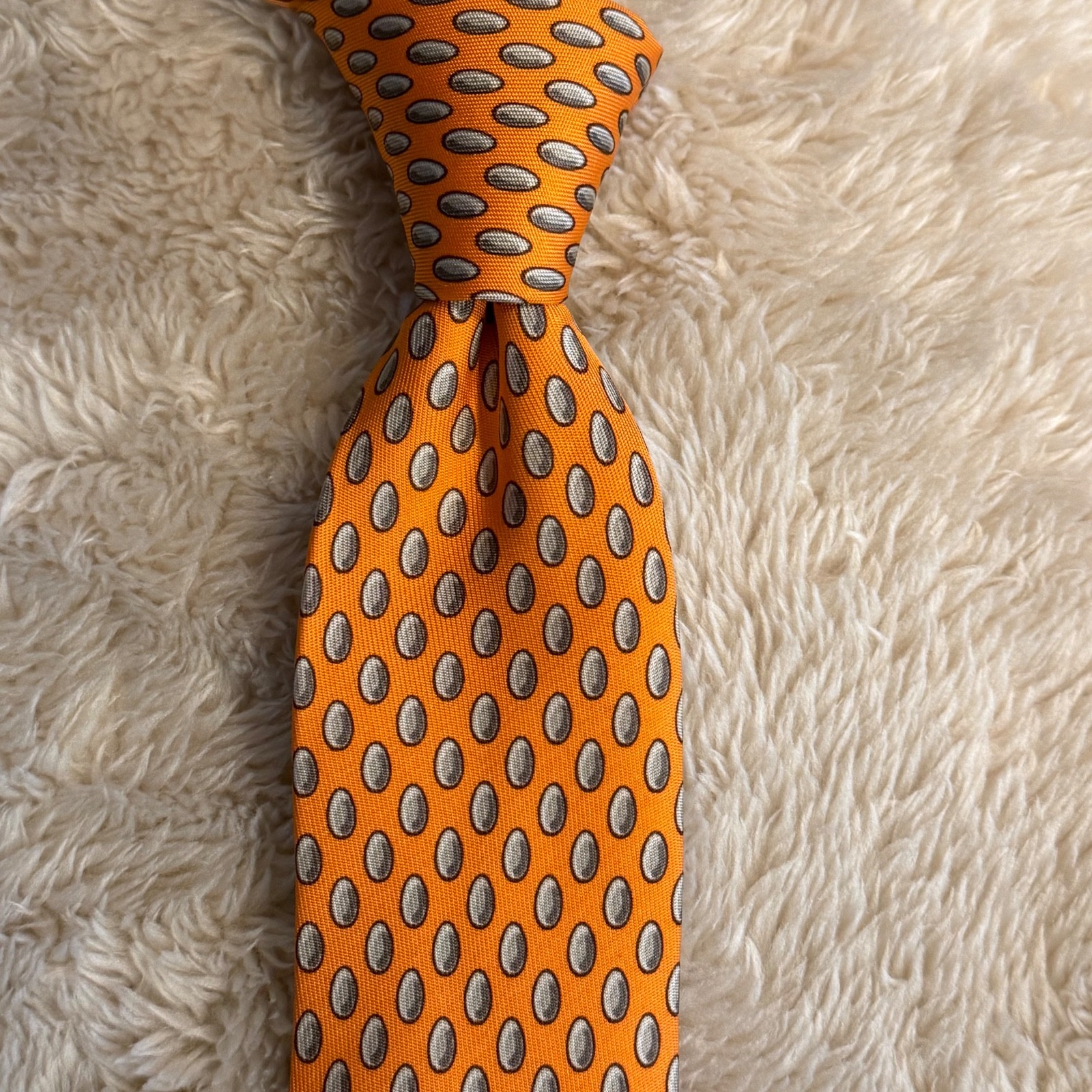 Hermes Orange with Beige Eggs and Chicks Silk Tie Made in France 62