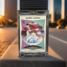 Topps Barry Larkin Cards Document a Hall of Fame Career 40