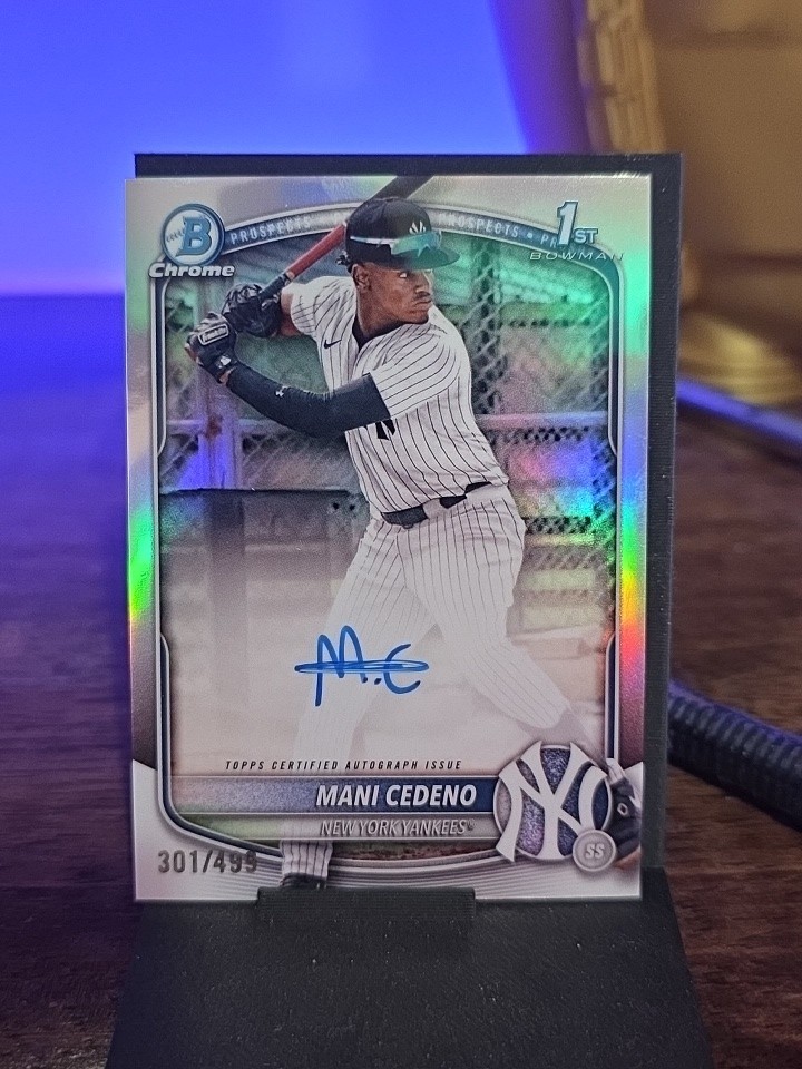 2025 Bowman Chrome Mani Cedeno Refractor Auto /499 1st RC Yankees