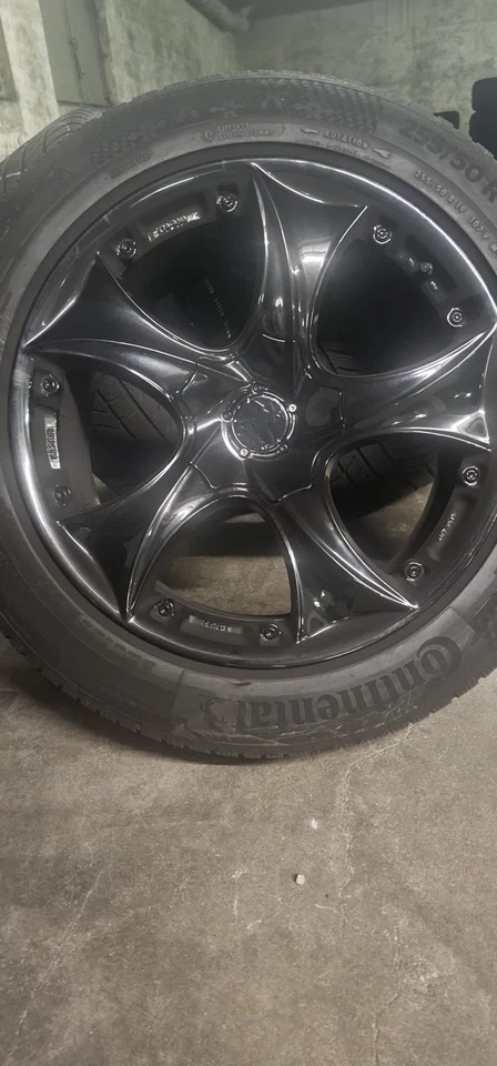 4 Continental Winterreifen. 2x 255/50 R19 und 2x 285/45 R19 auf Keskin Alufelgen - Bild 2 von 4