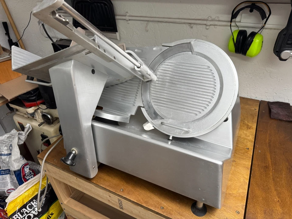 BIZERBA SE12 美国手册肉奶酪 DELI 切片器 13 英寸刀片 — 第 2/4 张图片