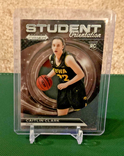 2024-25 Panini Prizm Draft Picks - Student Orientation Caitlin Clark #22 (RC)