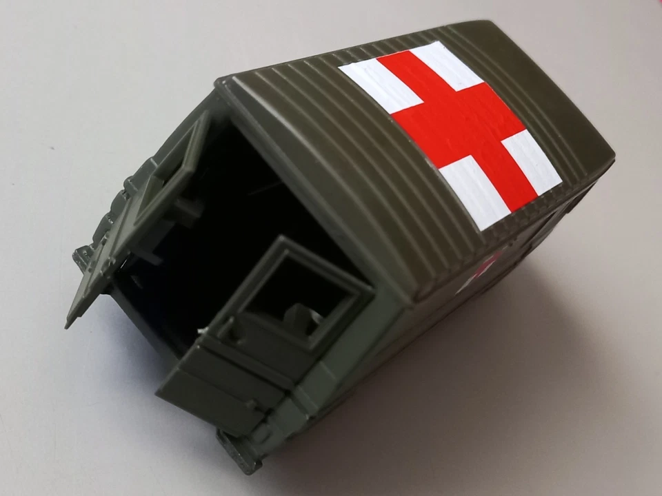 CITROEN C35 Ambulance militaire (Solido) 1/43 - Photo 3/3