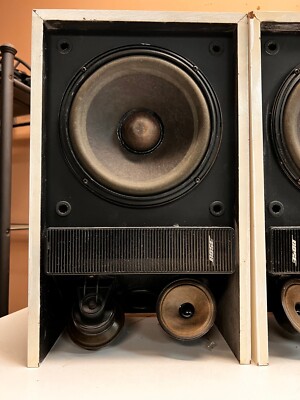 Bose 301 Series II White Direct Reflecting Bookshelf Speakers