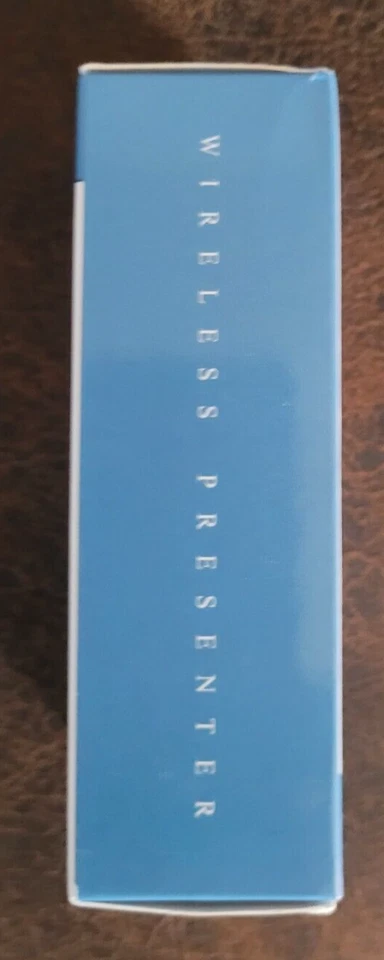 Wireless Presenter w/Laser Button Plug & Play USB-A 30M Remote Control - Image 4 of 4