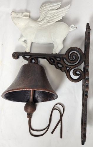 New Cast Iron Wall Mount Home Decor Dinner Bell Flying White Pig w/Bell Striker