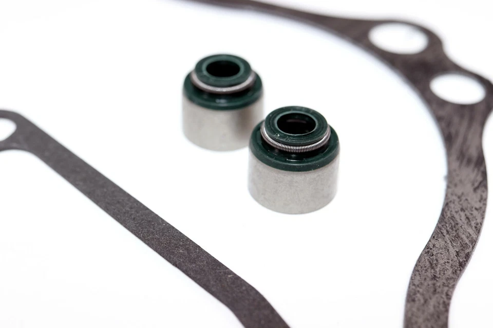 KIT JUNTA RECONSTRUCCIÓN MOTOR KAWASAKI MULE 600 / 610 / SX CON PISTÓN, ANILLOS Y SELLOS Foto 2 de 4