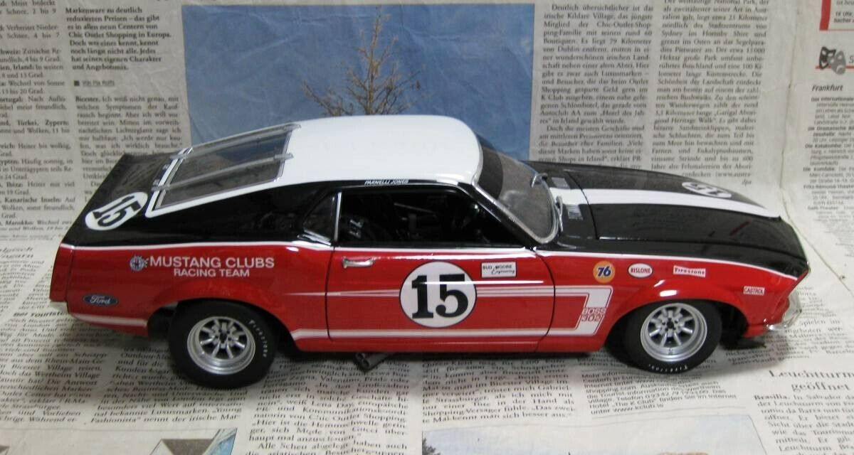 GMP/Welly 1/18 1969 Ford Trans-Am Mustang BOSS 302 #15 Ford GMP/Welly 1/18 1969 Ford Trans-Am Mustang BOSS 302 #15 Ford