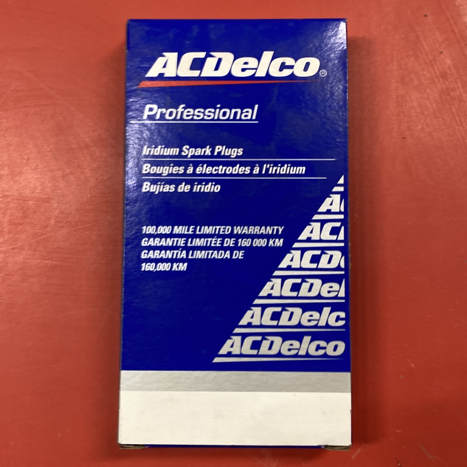 AC Delco 41-121 Spark Plug Lot of 8 Professional 55585517