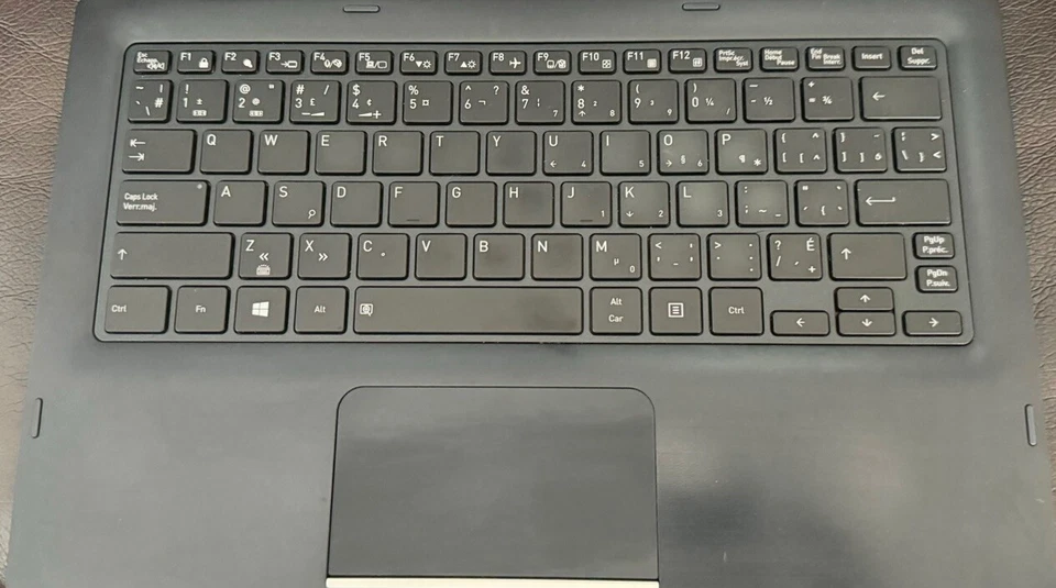 Toshiba Portege 2-in-1 X30T-E-Core i5-8250U 16 GB 512 GB 13.3'' Windows 11 - Image 4 of 4