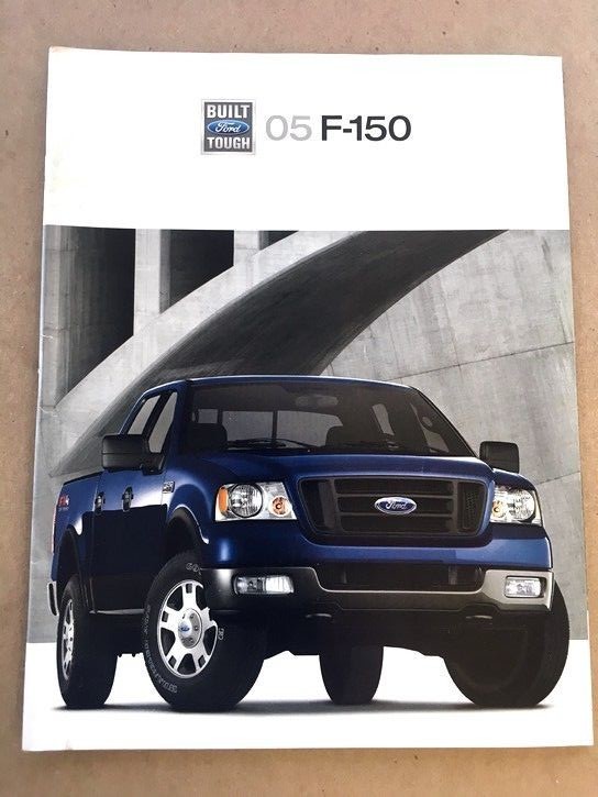 2005 Ford F-150 Truck 34-page Sales Brochure Catalog - King Ranch
