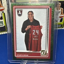 2025 Donruss WNBA Brionna Jones Green Shimmer SP