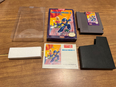 Mega Man 4 (Nintendo NES) MM MM4 CIB complete video game Rockman Megaman