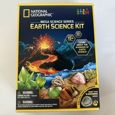New NATIONAL GEOGRAPHIC Earth Science Kit   15 Activities Mega Science Series