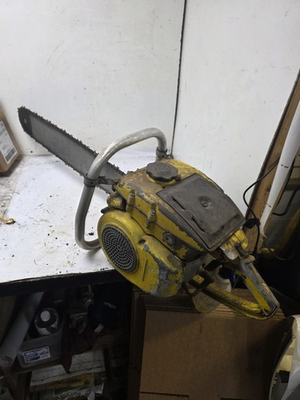 #ad #ad McCulloch Model 55 Chainsaw Fires on Prime 72cc 24 inch bar $480.00