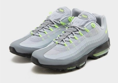Nike Air Max 95 Ultra  Wolf Grey / Volt  Men s Size US 9 Casual Sneakers New  