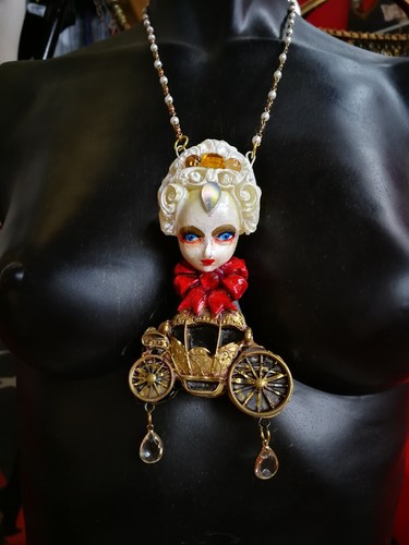 Belle Epoque Jewelry Necklace Pendant Baroque Doll Head Art Deco Jewellery Charm - Picture 7 of 24