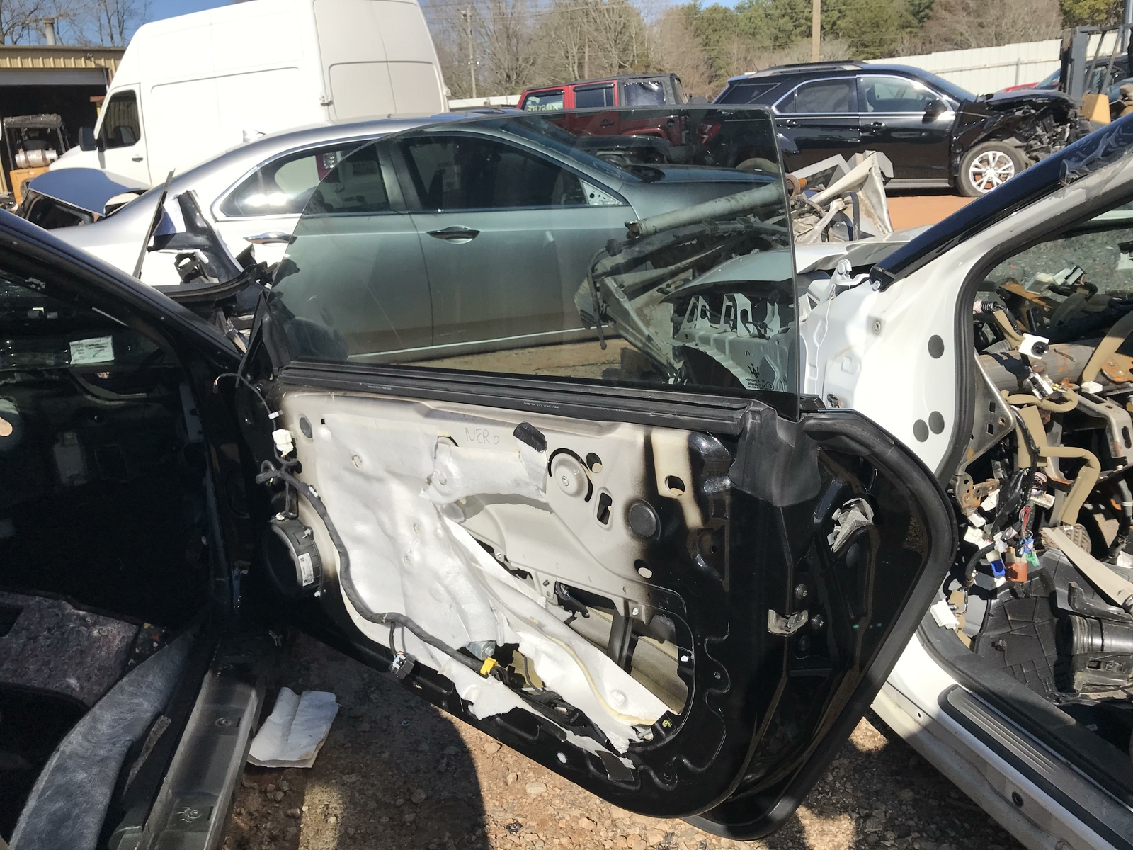09-14 MASERATI GRANTURISMO CABRIO RIGHT PASSENGER DOOR SHELL OEM