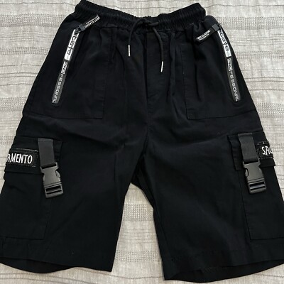 Techwear Streetwear Sacramento Staye Professional Shorts Black Medium/Runs  Small