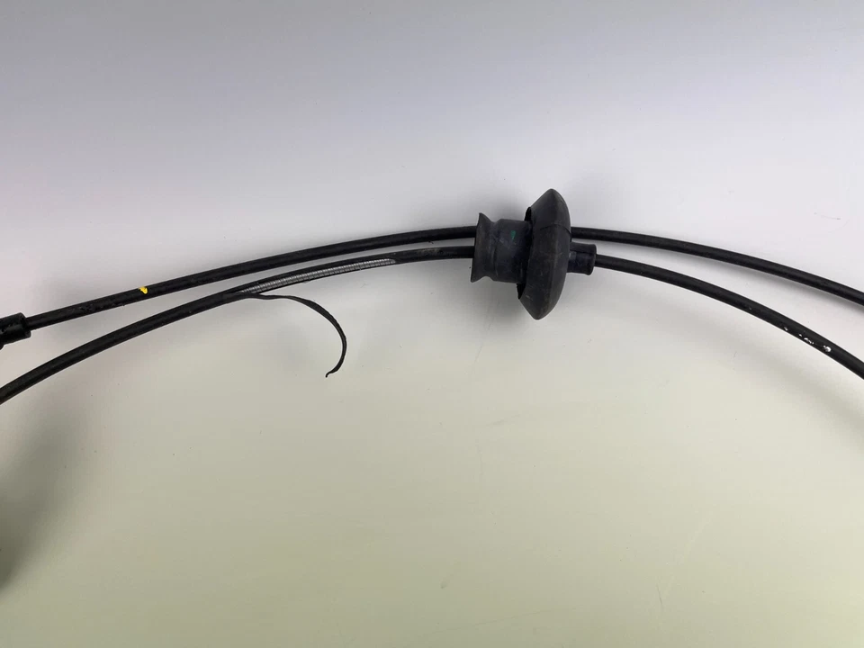 2018 Peugeot 3008 Hood Bonnet Release Handle Cable Lock 7530015 - Image 3 of 4