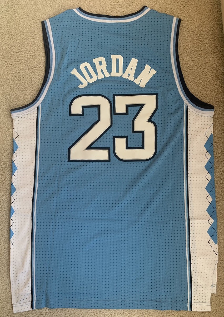 NWOT North Carolina Tar Heels NCAA Michael Jordan Basketball