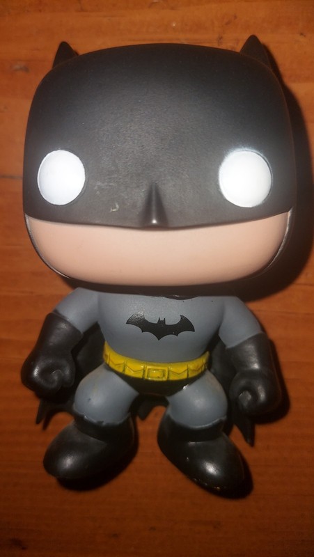 Funko Pop DC Batman Superheroe figure ~ pre-owned ~ does not come with box
