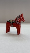 Nils Olsson Schweden Dala Pferd ca. 11 cm rot Holzpferd Dalahäst