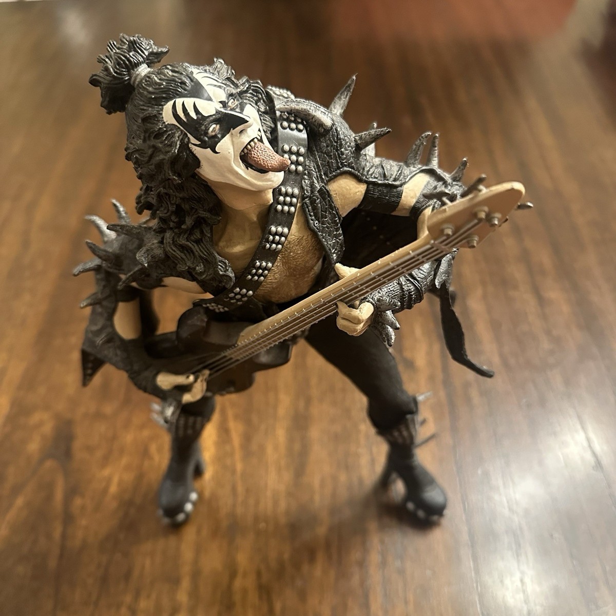 KISS Alive Gene Simmons “The Demon” 2000 McFarlane Toys 12” Action 