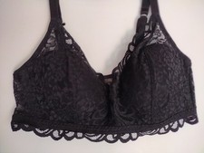 Bali Bra Women  s Large DF6591 Lace Desire All Over Lace Convertible Wirefree BLA