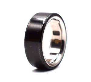(2024) Oura Ring 4 Smart Ring - Size 8 - Black - JZ90-54144-08 (*READ*)