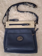 Carryland NWOT Small  Crossbody Bag Blue & White Faux Leather Multi Pocket 