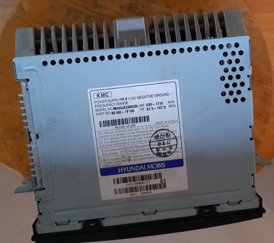 复古现代莫比斯 MP3 音响系统 96160-1F 100 2005-2010 — 第 2/4 张图片