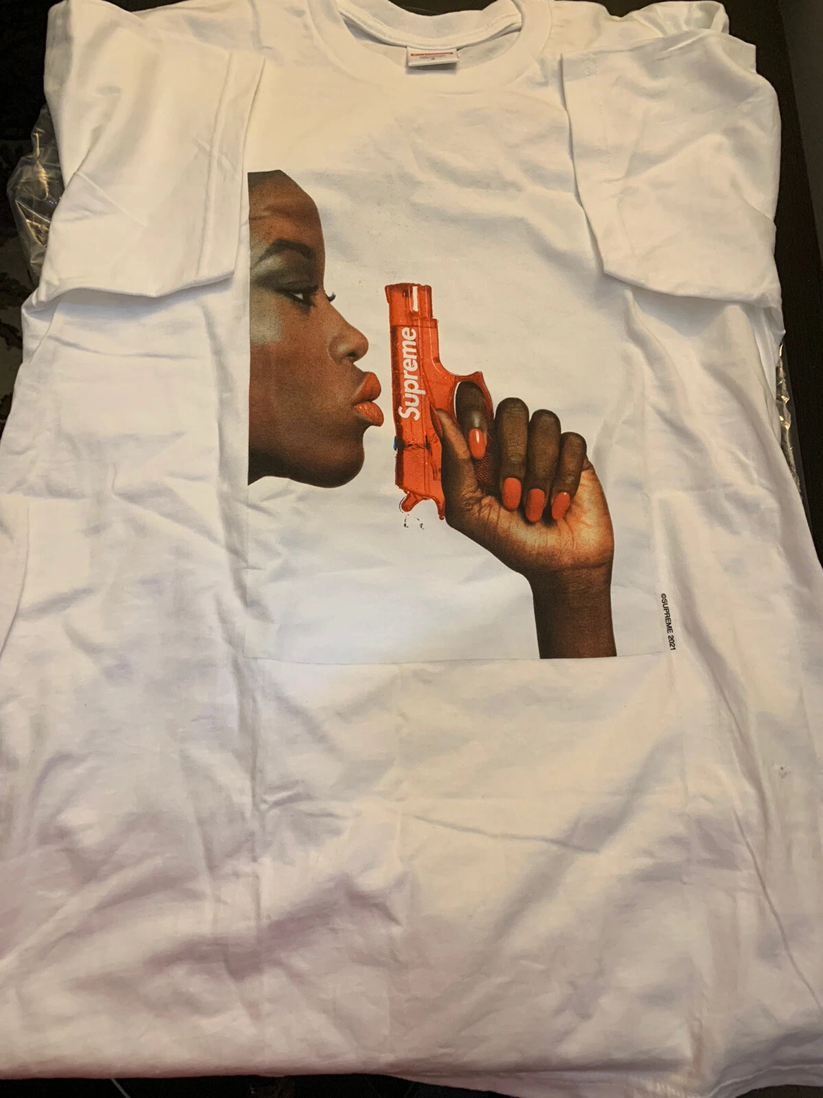 Tee shirt pistolet à eau Supreme blanc taille S LIRE DESCRIPTION